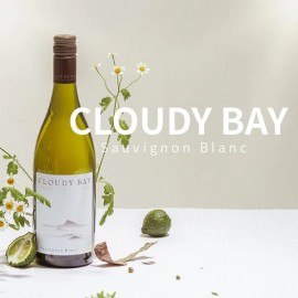 Cloudy Bay Sauvignon Blanc 2022 (6-Bottle Set)