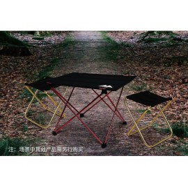 MasterTool-迷你折疊椅，折疊小矮凳，戶外折疊凳，便攜小體積凳子，折疊椅，輕巧方便可折疊且不占地方，排隊必備好幫手，露營野餐排隊等場合均可使用