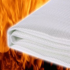 MasterTool- 大碼防火毯-1.2 X 1.8 M，玻璃纖維滅火毯，家用應急逃生滅火毯，防火救生毯，可容納2人，防火布，已通過權威測試機構歐盟標準EN-1869：1997測試。且帶有大號登山扣，方便攜帶，懸掛