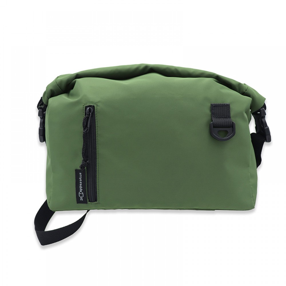 20C Apparatus - Gyo 捲頂肩袋/ 捲袋/ 斜咩袋 - Gyo Roll-Top Shoulder Bag - 軍綠色 20C Apparatus - Gyo 捲頂肩袋/ 捲袋/ 斜咩袋 - Gyo Roll-Top Shoulder Bag - 軍綠色
