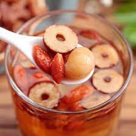 泰國頂級生曬龍眼肉(圓肉) 300g包裝 (+/−5g) 這款特選泰國 肉質好 色澤靚 真係大人小朋友‍都岩食 居家煲湯鮮甜又有營養 辦公室焗水飲又得 補血美顏提神 小朋友當零食都得 泰國製造 平行進口貨品  Thailand Dried Longan 300g/Bag (+/−5g) Made in Thailand Parallel Import goods