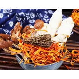 珍品菇菌湯包 140g包裝 (+/−10g) 3-4人份量 珍品菇菌 足料湯包 香港包裝 真材實料 羊肚菌 粗竹笙 姬松茸 孢子頭蟲草花 腰果 茶樹菇 猴頭菇 紅棗 唔加價只加量 讓你煲出更好飲更健康靚湯 方便又健康 靚媽必買 平行進口產品  Precious Mushroom Soup pack 140g/bag (+/−10g) 3-4 serves Parallel import goods