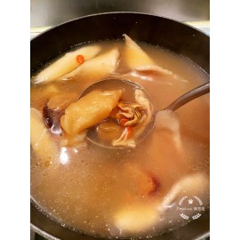 智利鮑魚螺 200g包裝 (+/−8g) (約 30-40隻) 超罕有推介 極度罕有 煲湯 炆煮 勁鮮甜 燉湯鮮味一流 更加可以用黎炆煮 具有滋陰補腎的作用 1年1度 終於有貨啦 智利製造 平行進口貨品  Chilean Septaria Porcellana 200g/Bag (+/−8g) (about 30 to 40pcs) Made in Chile Parallel Import goods