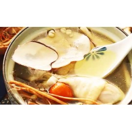 泰國黄椰片 300g大包裝 (+/−5g) 四季必備 養顏 潤肺生津 滋潤肌膚 清熱 化痰 甜甜地小朋友都愛飲 媽媽界勁Like 價錢便宜 大大包用黎煲湯超抵 泰國製造 平行進口貨品  Thai Yellow Coconut Flakes 300g/Bag (+/−5g) Made in Thailand Parallel Import goods