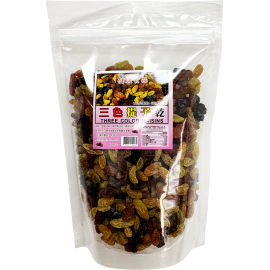 三色提子乾 300g家庭包裝 (+/−5g) (金提子乾 黑加侖子乾 青提子乾) 合家健康零食推介 營養非常豐富 鐵和鈣含量十分豐富 滋補佳品 還含大量葡萄糖 有營養作用  補益的食療佳品 平行進口產品  Three kinds of Dried Grapes 300g/Bag (+/−5g) (Dried Golden raisins Dried Black currants Dried Green raisins) Parallel import goods
