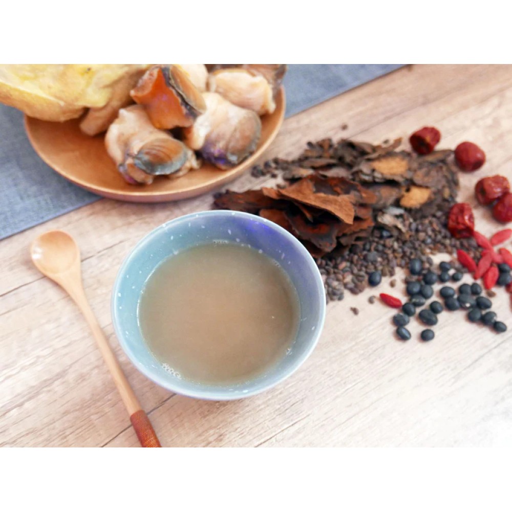 銀絲救兵．何首烏川芎女貞子杞子烏豆鮑魚響螺煲雞